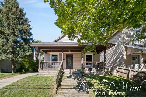 15 Palmer St NE, Grand Rapids, MI 49505
