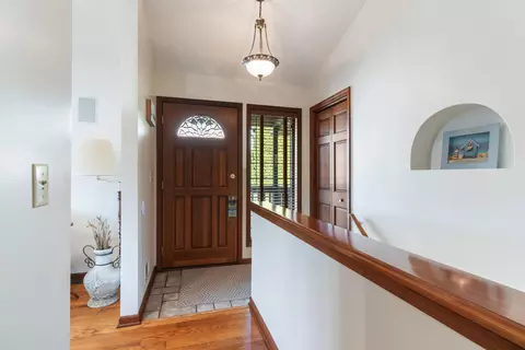 Entry Way - 11735 N Waldron Rd, Jerome, MI 49249 photo 2 of 4
