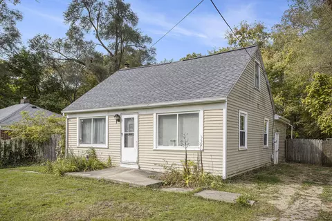 5467 Keyes Dr, Kalamazoo, MI 49004