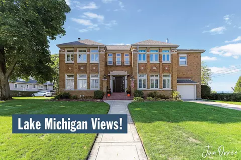 1418 Lake Blvd #2, St. Joseph, MI 49085