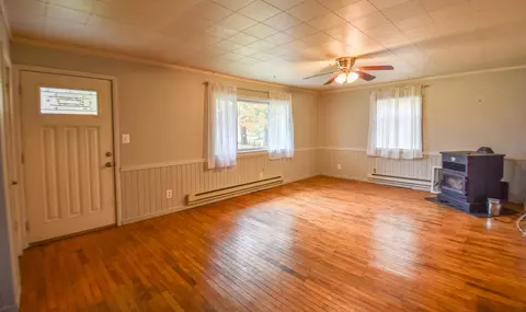 Living - 4111 Blair Rd, Reading, MI 49274 photo 2 of 6