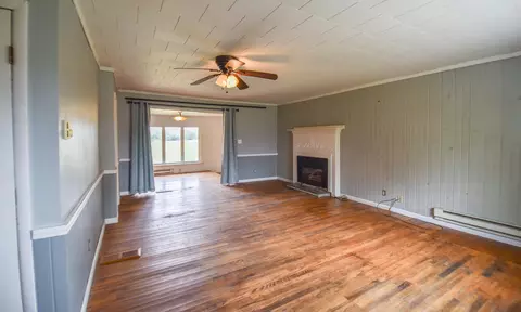 Living - 4111 Blair Rd, Reading, MI 49274 photo 4 of 6