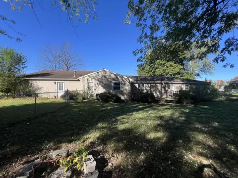 Exterior - 131 E Chicago Rd, Coldwater, MI 49036 photo 3 of 6