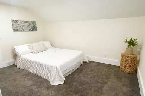 512 E Cass St, Schoolcraft, MI 49087 photo 6