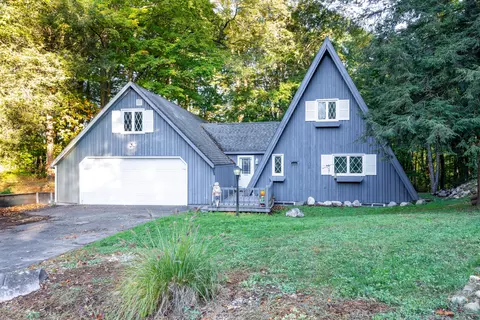 1686 Herrity Ln, Ionia, MI 48846