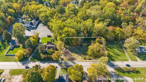 13665 68th Ave, Coopersville, MI 49404
