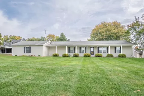 230 Roxbury Ln, Battle Creek, MI 49017