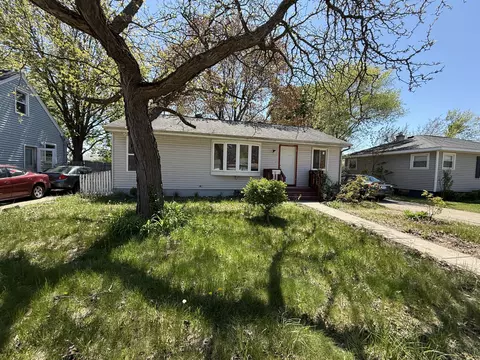 1235 Aurora Ave, Muskegon, MI 49442