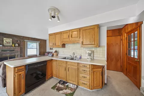 Kitchen - 3870 Rus Dic Dr, Reading, MI 49274 photo 1 of 2