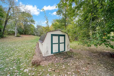 Exterior - 3870 Rus Dic Dr, Reading, MI 49274 photo 6 of 13