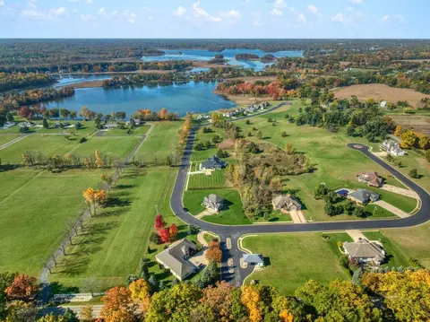 35 Coronado Dr #35, Jackson, MI 49201
