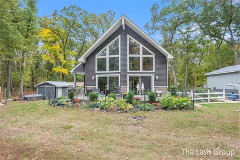 5980 E Division St, Newaygo, MI 49337