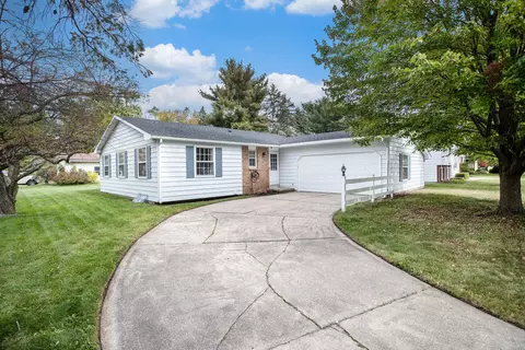 1828 Woodland Dr, Portage, MI 49024