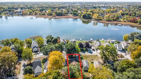 4686 Ennismore Dr, Clarkston, MI 48346 photo 3