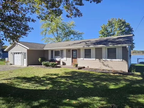 5055 12 12 Mile Rd, Burlington, MI 49029
