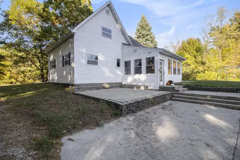 5553 W Johnson Rd, Ludington, MI 49431