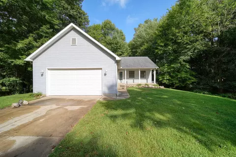 8381 Waite Rd, Clarklake, MI 49234