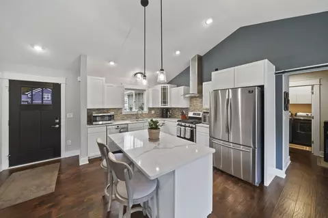 5177 Stone River Rd, Jackson, MI 49201 photo 3