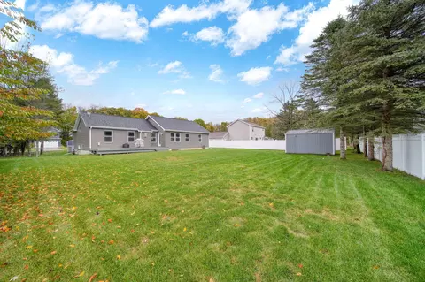 5177 Stone River Rd, Jackson, MI 49201 photo 34