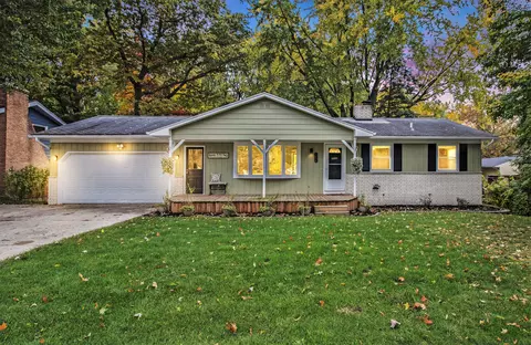 1454 Marwood Dr SE, Grand Rapids, MI 49508