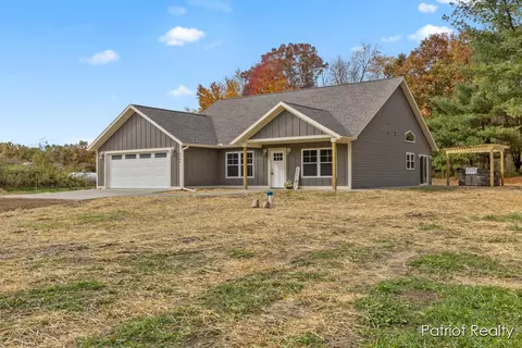 5263 N Bass Lake Rd, Pierson, MI 49339