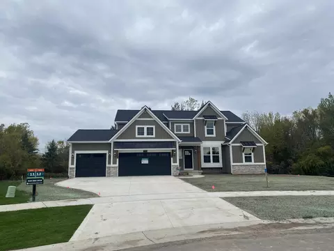 7771 Greendale Dr, Byron Center, MI 49315