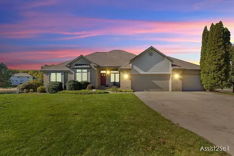 1909 Blue Isle Ct, Holland, MI 49424