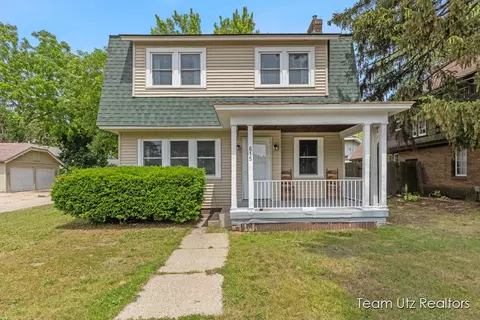 615 Griggs St SE, Grand Rapids, MI 49507
