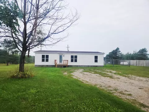5960 S 25 Rd, Boon, MI 49618