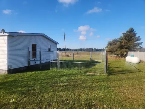 5960 S 25 Rd, Boon, MI 49618 photo 2