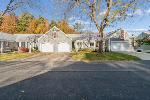 17850 Bramer Ln, Spring Lake, MI 49456 photo 4