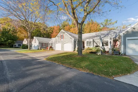 17850 Bramer Ln, Spring Lake, MI 49456 photo 7