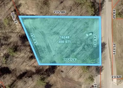 16249 148th Ave, Spring Lake, MI 49456