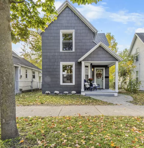 205 Lane Ave SW, Grand Rapids, MI 49504