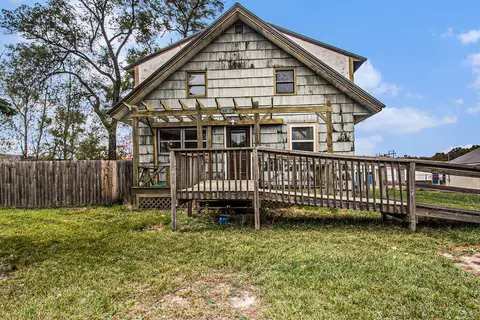 3056 E Apple Ave, Muskegon, MI 49442