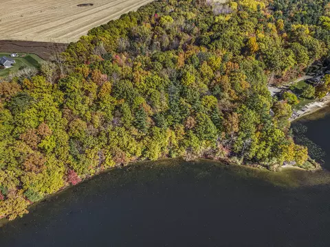8101 Lincoln Lake Ave NE, Belding, MI 48809