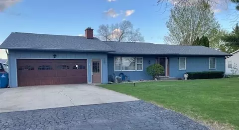 232 Lyn Brook Dr, Coldwater, MI 49036