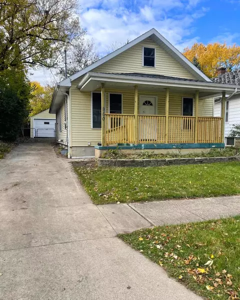 960 Mann Ave, Flint, MI 48503