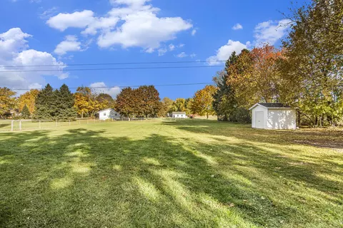 12414 68th Ave, Allendale, MI 49401 photo 4