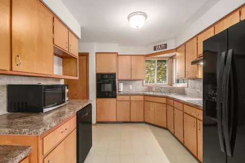 12414 68th Ave, Allendale, MI 49401 photo 9
