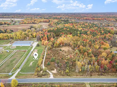 6325 Maple Island Rd, Nunica, MI 49448