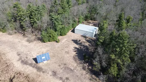 253 W Crystal Lake Rd, Whitehall, MI 49461