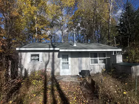 18618 9 Mile Rd, Reed City, MI 49677