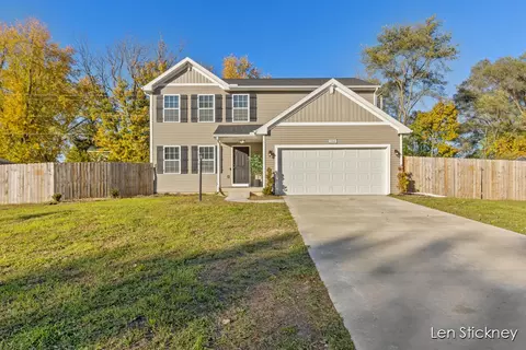 33610 Pinedale Ln, Gobles, MI 49055