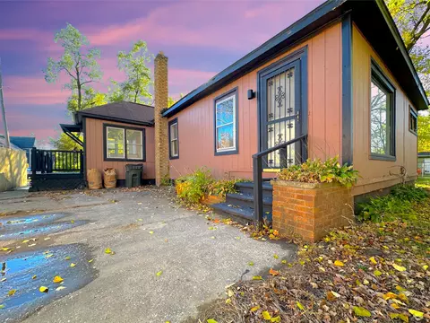 653 5 Orchard Ave, Muskegon, MI 49442