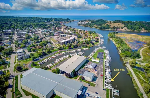 66 Wharfside, Grand Haven, MI 49417