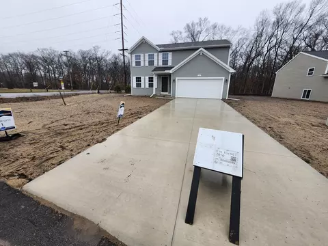 2010 Kristin Ct, Muskegon, MI 49442