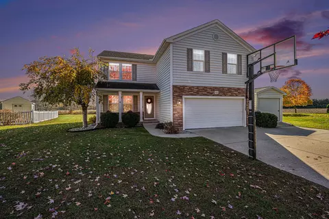 1400 Union Park Dr, Vicksburg, MI 49097