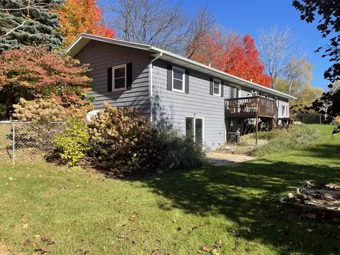 7360 W Orchard Cir, Fremont, MI 49412