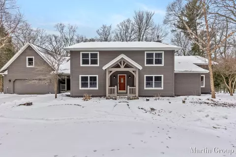 6142 Scenic Woods Cir N, Muskegon, MI 49445